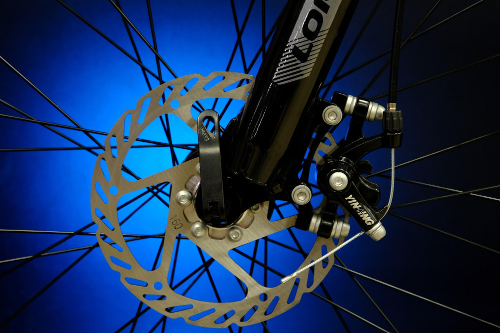 Lorak M-04 Prom Чёрно/Белый 21р (на рост 183-190)